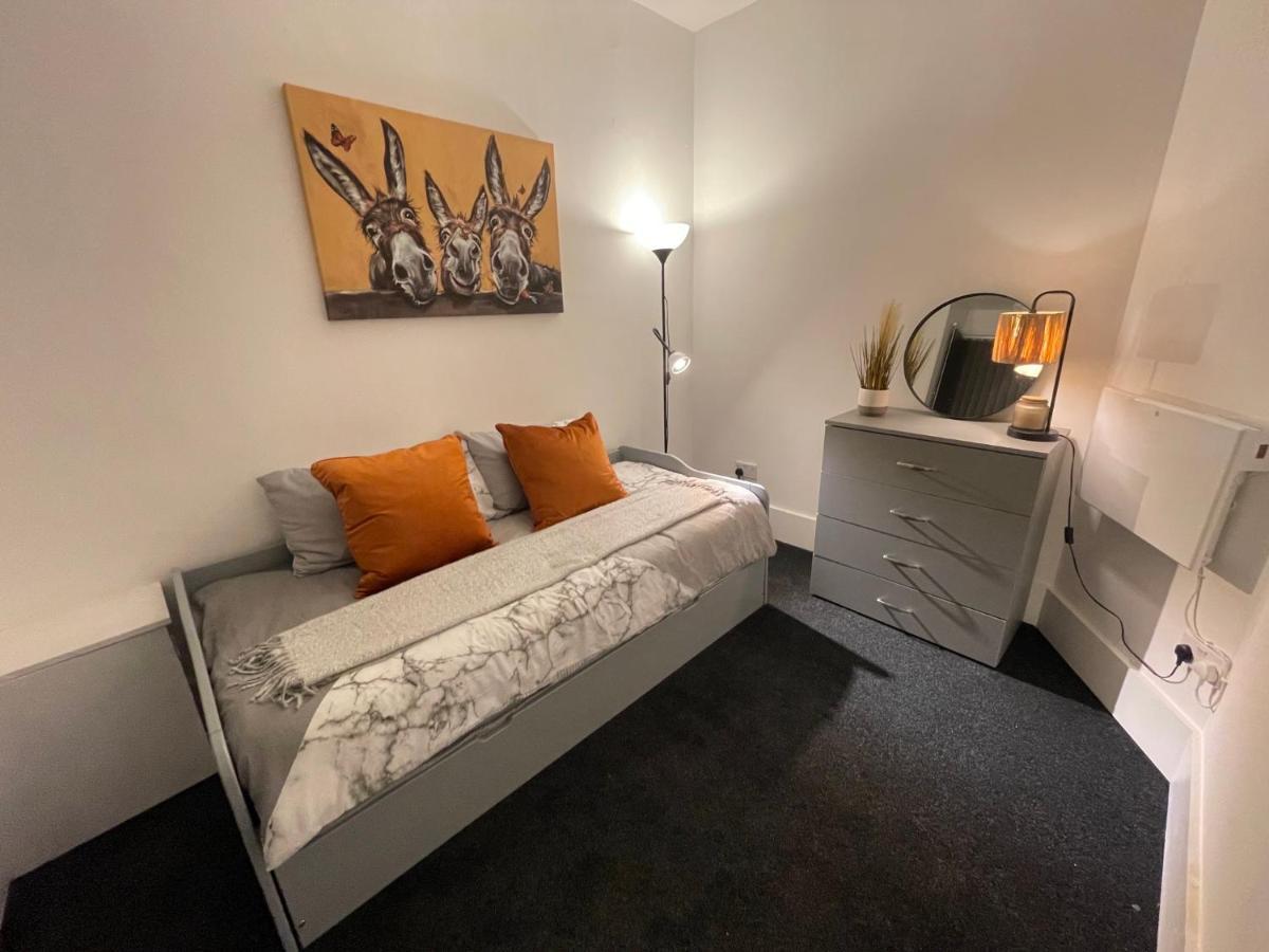 Urban 3 Bedroom Home In Kings Heath-Great Location Birmingham Exteriér fotografie