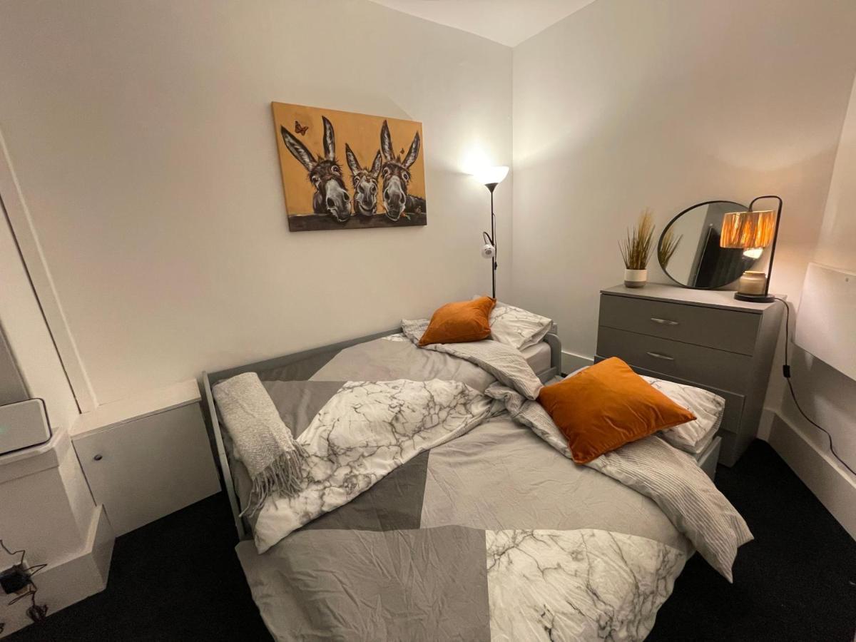 Urban 3 Bedroom Home In Kings Heath-Great Location Birmingham Exteriér fotografie